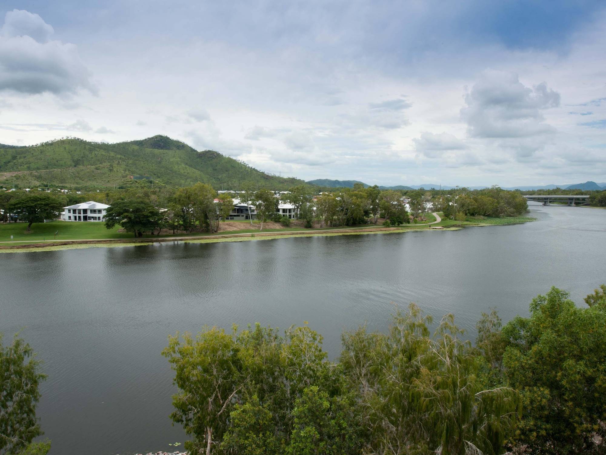 Jacana Apartments Townsville Extérieur photo