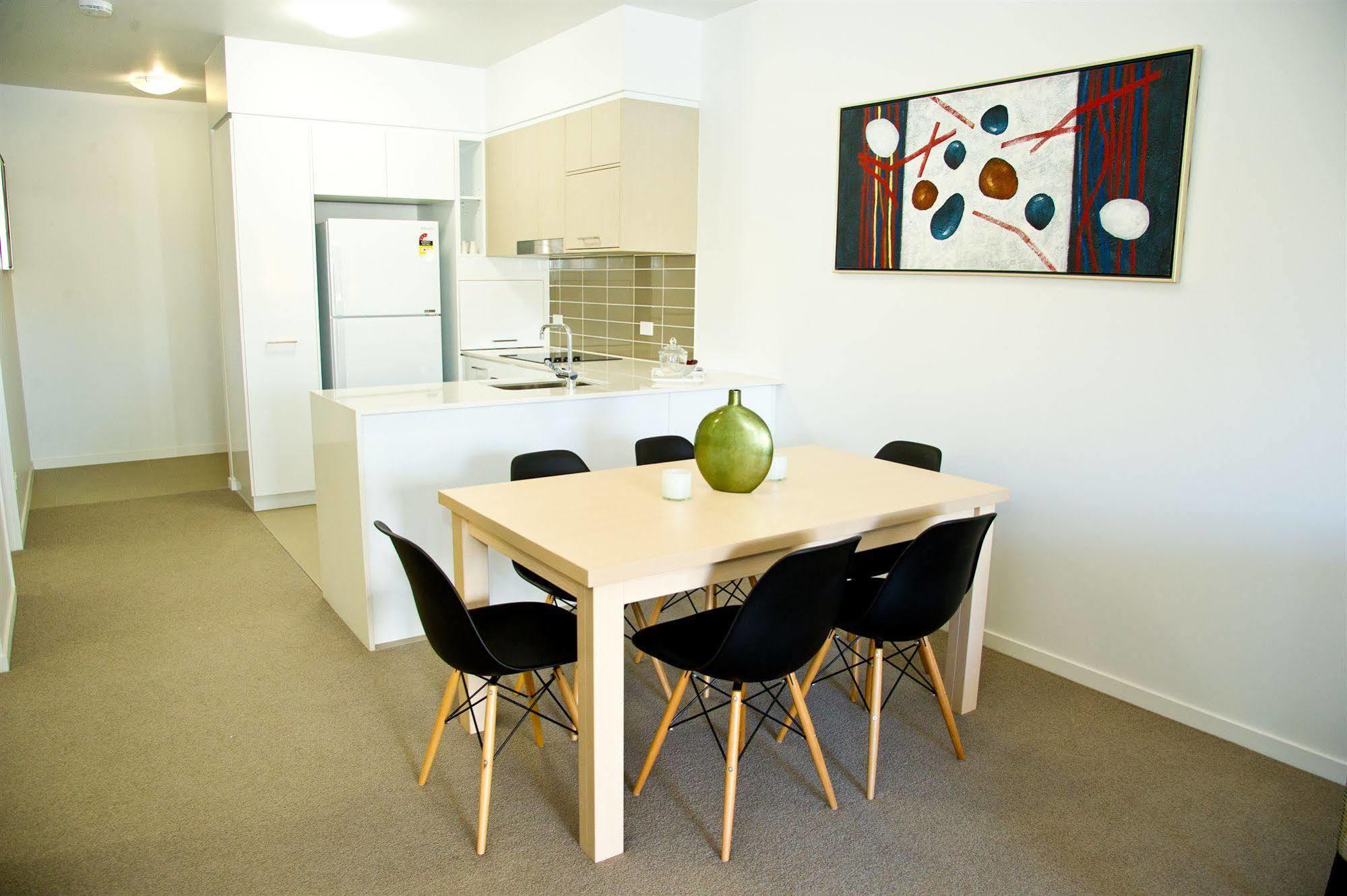 Jacana Apartments Townsville Extérieur photo